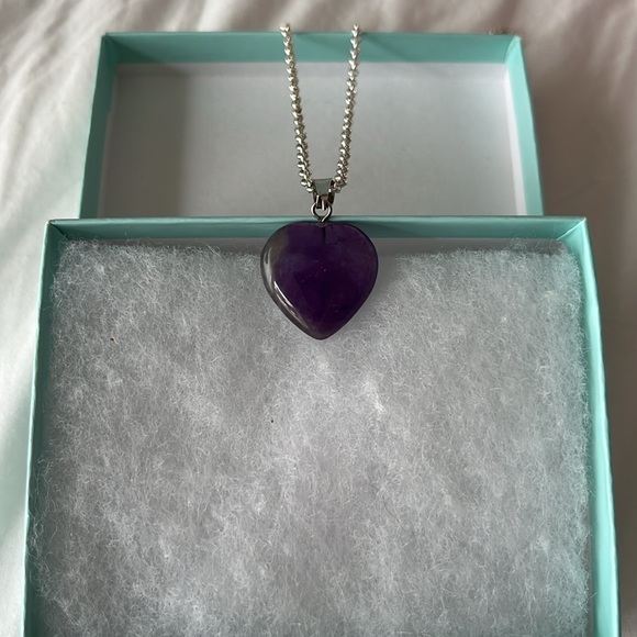 Amethyst Purple beauty serenty Heart necklace - Picture 4 of 4